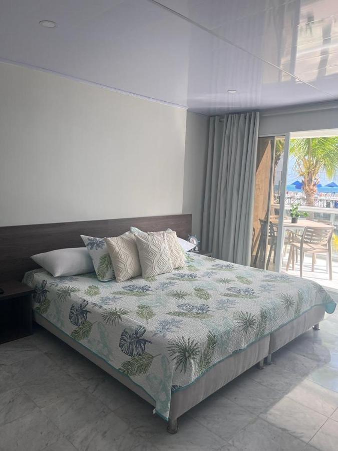 Apartamentos Con Playa Privada Y Vista Al Mar San Andres  Bagian luar foto