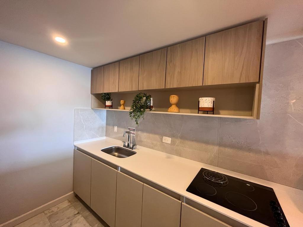 Apartamentos Con Playa Privada Y Vista Al Mar San Andres  Bagian luar foto