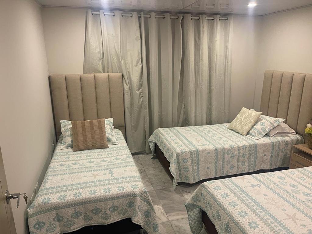Apartamentos Con Playa Privada Y Vista Al Mar San Andres  Bagian luar foto