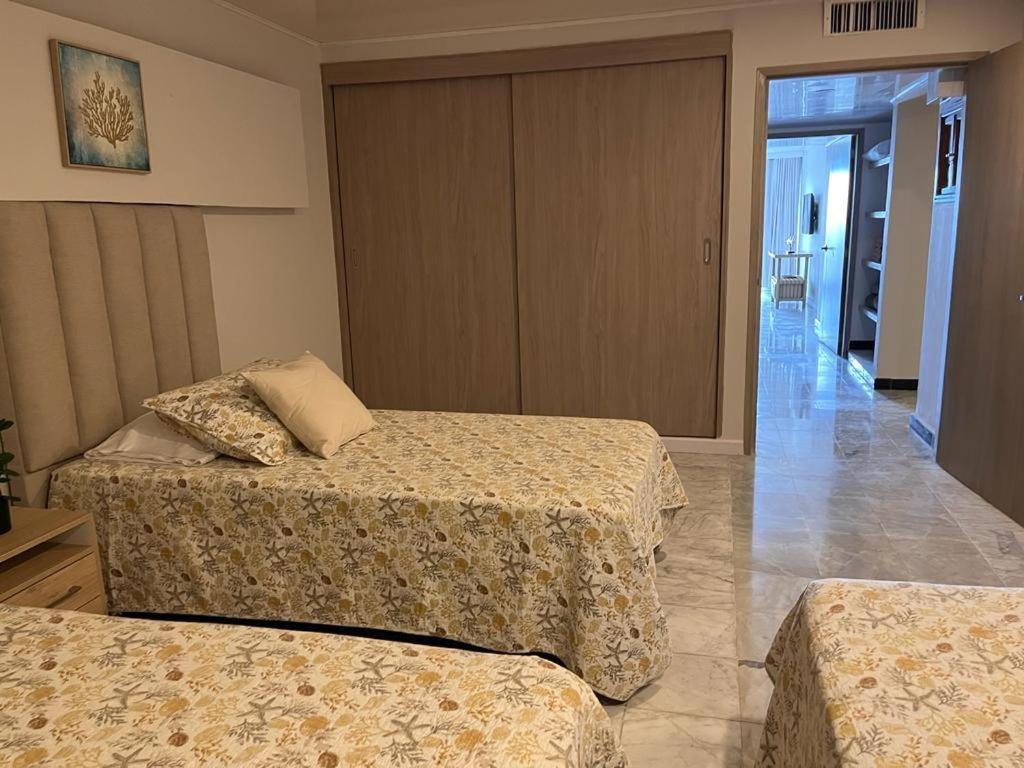 Apartamentos Con Playa Privada Y Vista Al Mar San Andres  Bagian luar foto