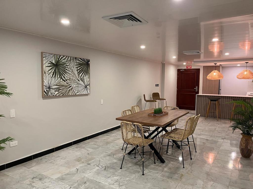 Apartamentos Con Playa Privada Y Vista Al Mar San Andres  Bagian luar foto